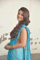 Naziya Saree Stills